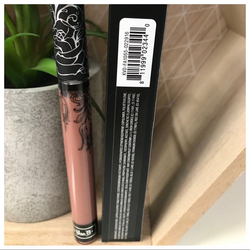 ‼️SOLD‼️KVD Everlasting Lipstick Bow N Arrow - Picture 3 of 4